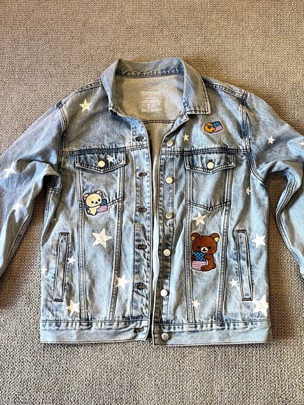Rilakkuma San-X 20th Anniversary USA Tour
Limited Denim Jacket - Size Medium